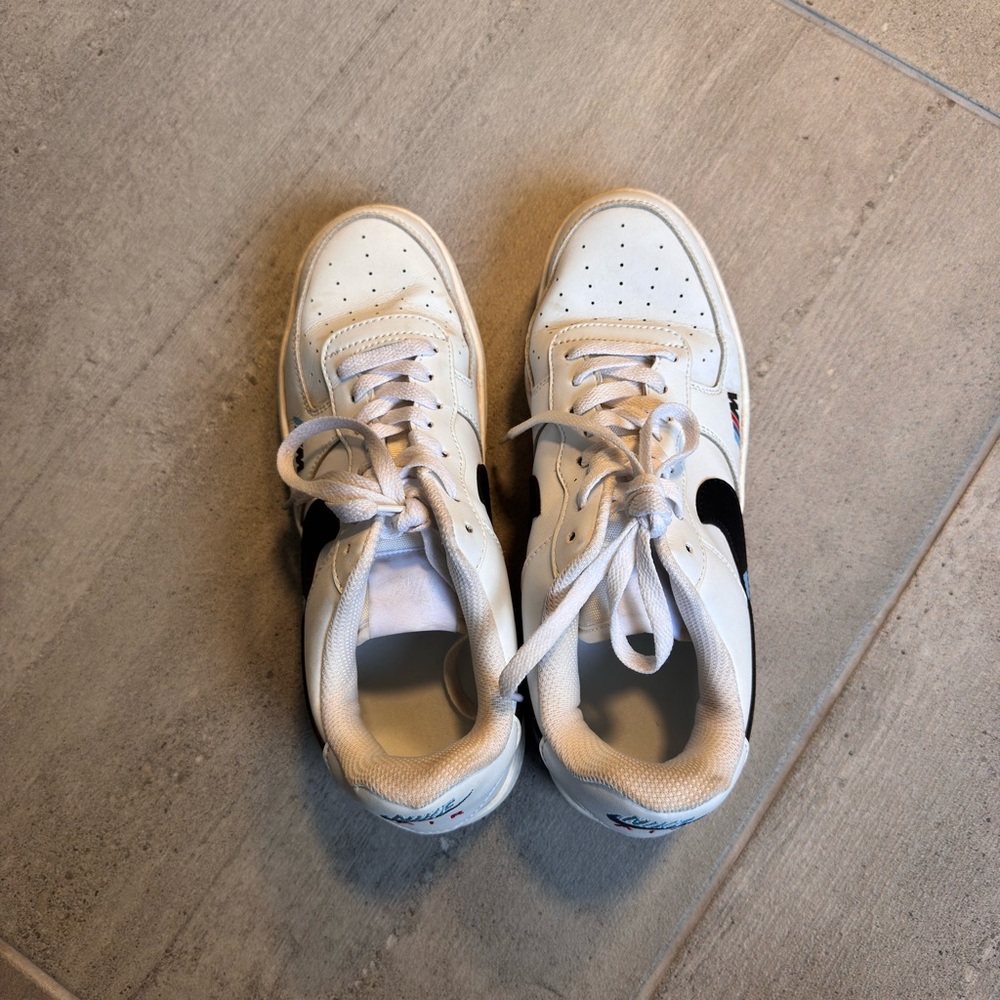Nike BMW Air Force Special Edition Sneakers - Picture 5 of 7